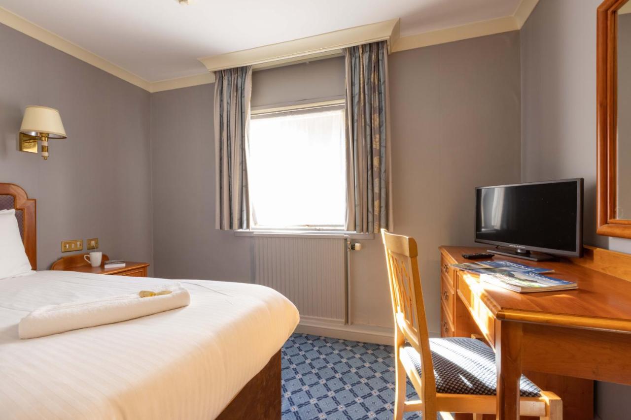 The Caledonian Hotel Φορτ Γουίλιαμ Δωμάτιο φωτογραφία